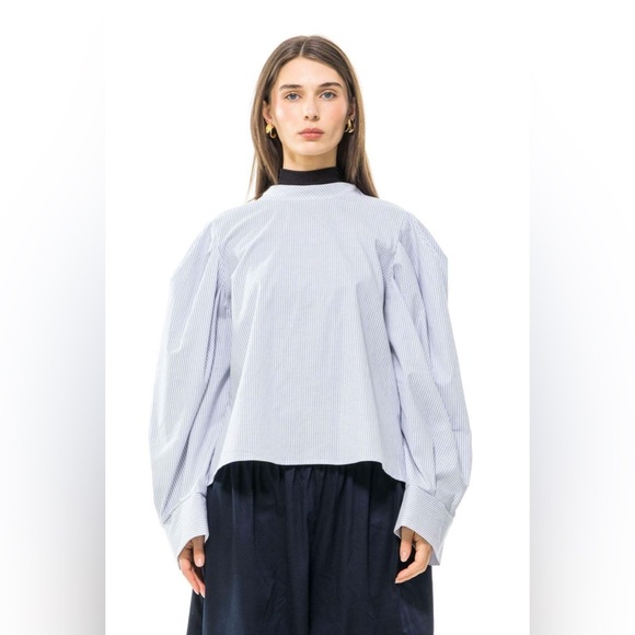 New with tags. Designer Toit Volant Chic balloon sleeve blouse. OS - Picture 3 of 3